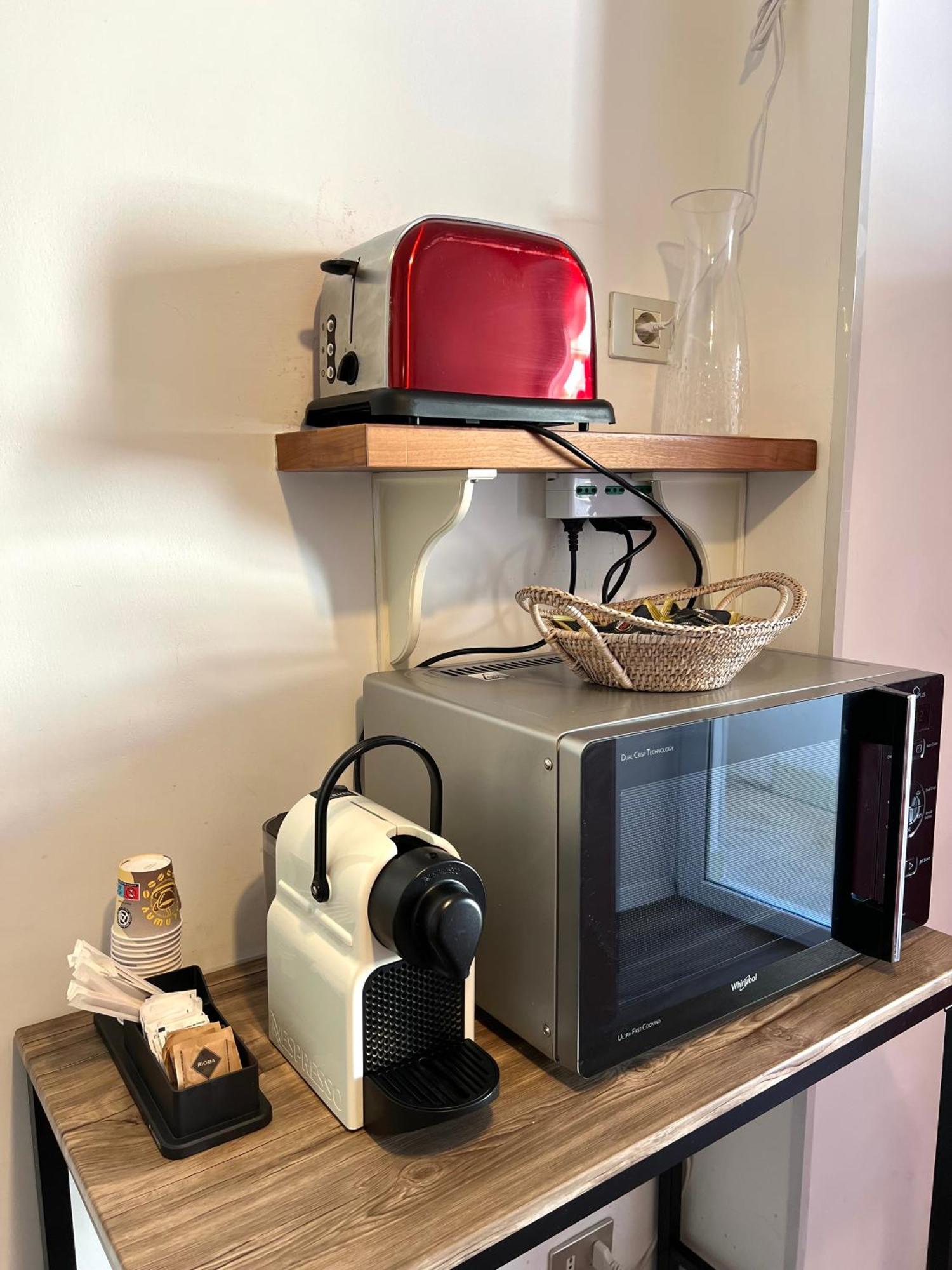Eufonia Vinyl Friendly Apartment Roma Ngoại thất bức ảnh