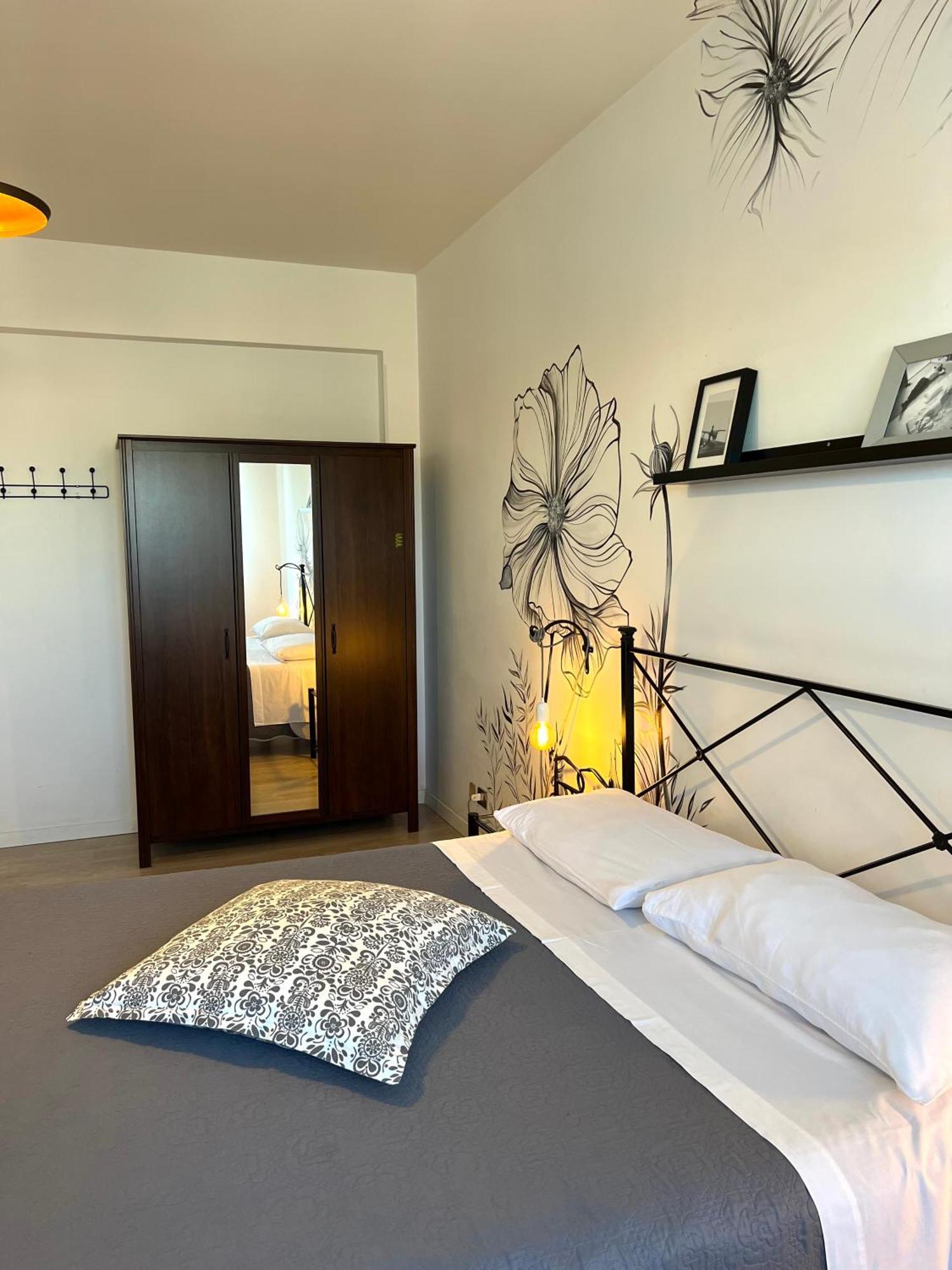 Eufonia Vinyl Friendly Apartment Roma Ngoại thất bức ảnh